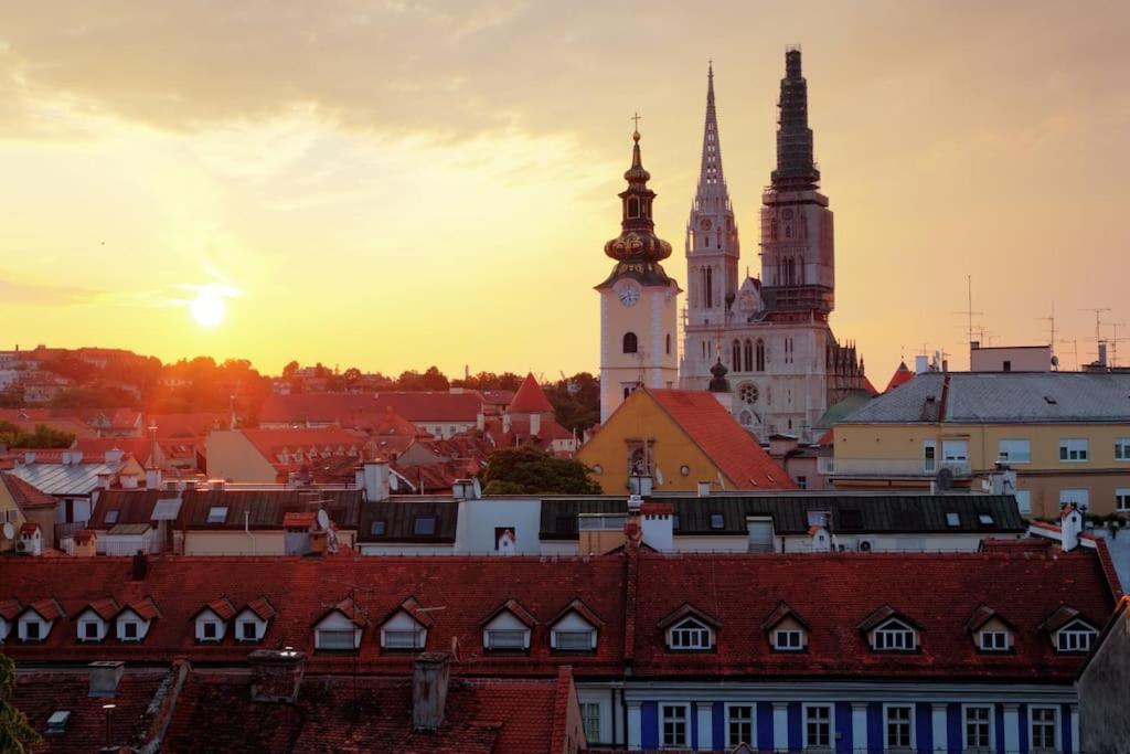 True Zagreb Centrally Located & Spacious Apartment Kültér fotó