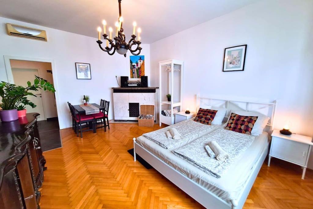 True Zagreb Centrally Located & Spacious Apartment Kültér fotó