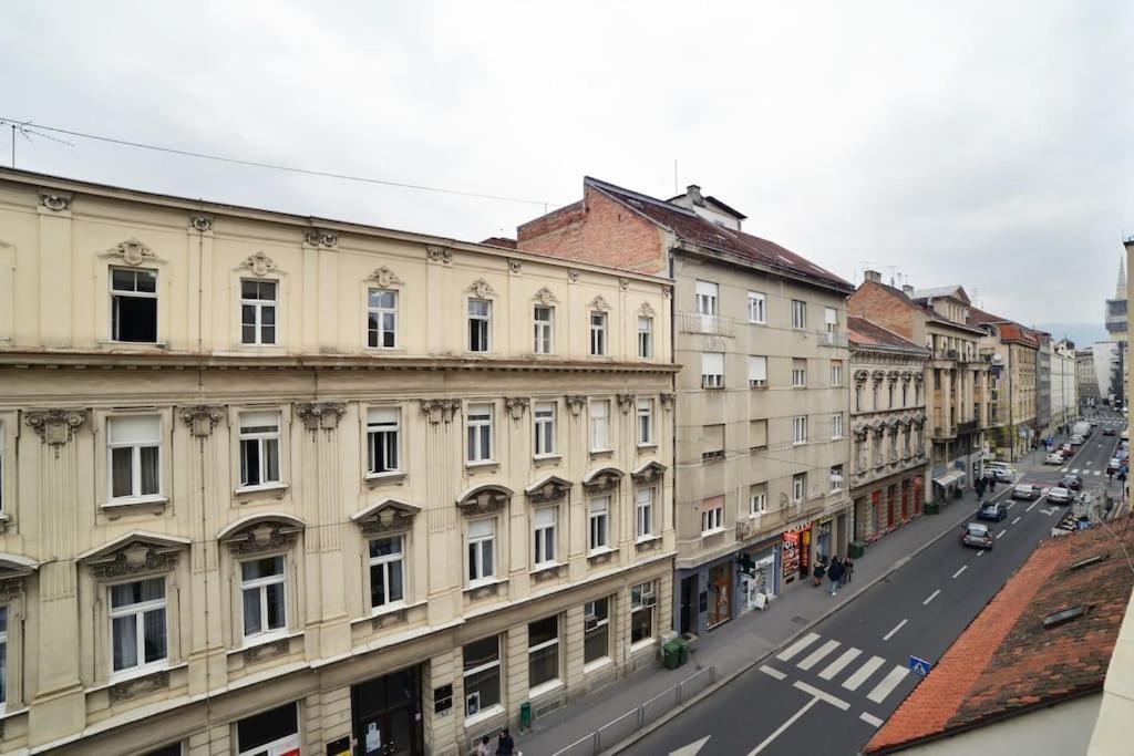 True Zagreb Centrally Located & Spacious Apartment Kültér fotó
